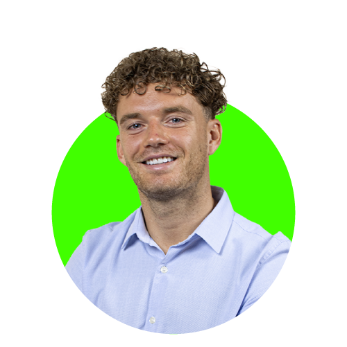 Lachende accountmanager